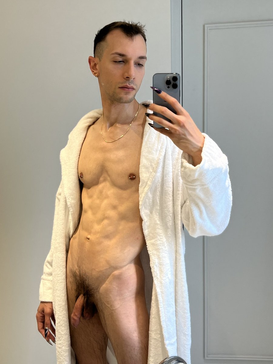 angemonethereus's tweet photo. In my golden era ❤️‍🔥

https://t.co/vIwz7fUUmL

Follow the link to explore a world of limitless pleasure! 💥🔞 #OnlyFansCommunity #ExclusiveContent #BoundlessSeduction #GuaranteedPleasure
 #JustForYou #StepIntoMyWorld https://t.co/WcApNoQknl