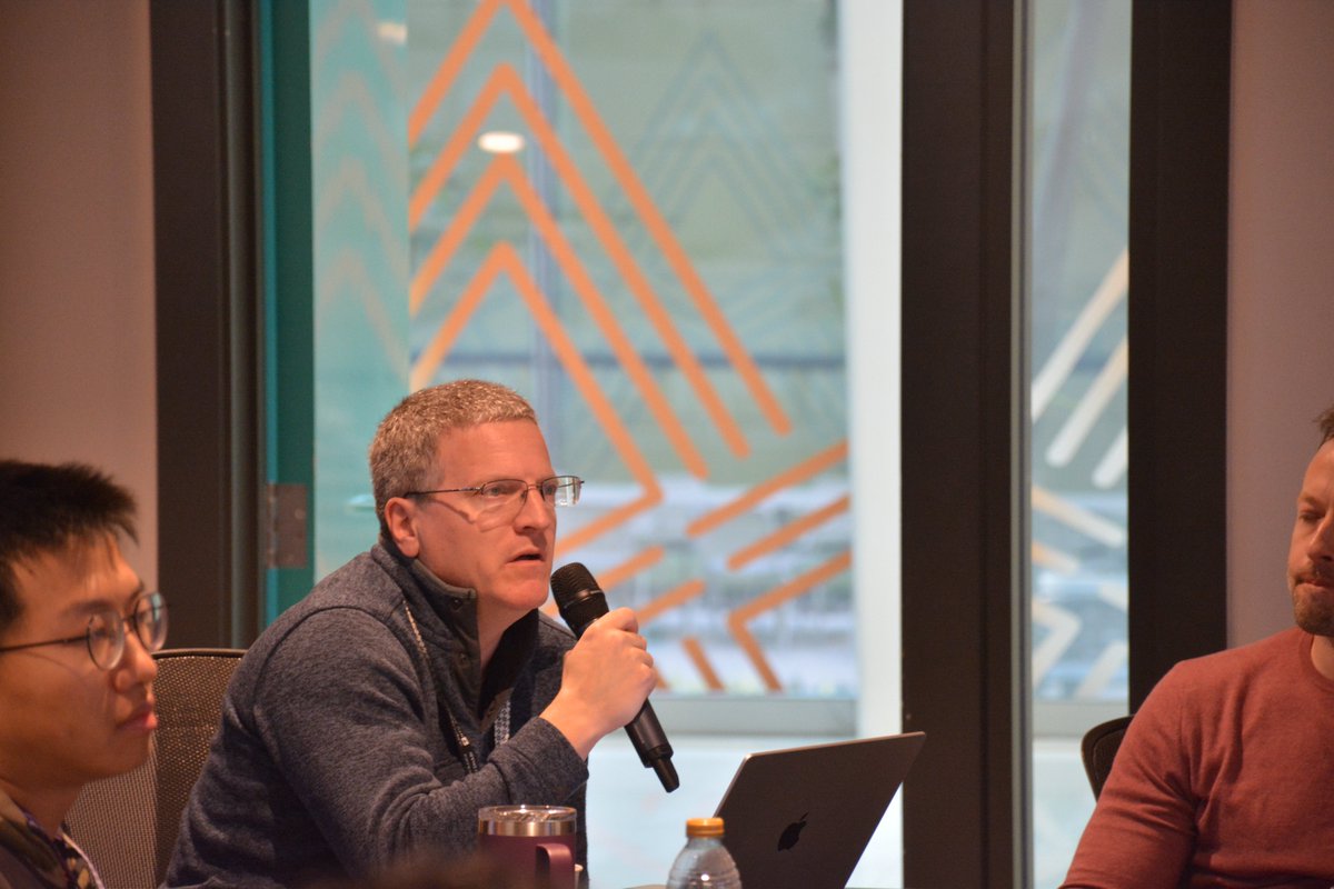 Raul Santaeulalia-Llopis tweet media