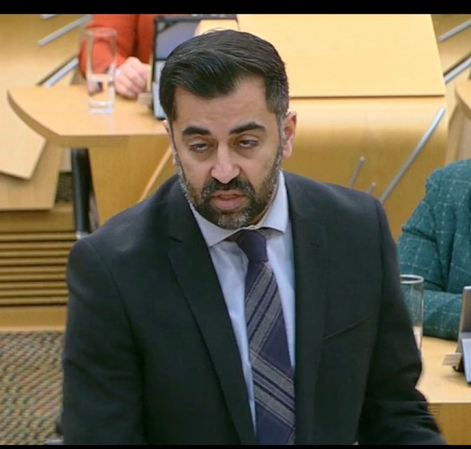 IamWilliamSmith's tweet photo. Everything that's wrong in Scotland in one pic. https://t.co/7ZKofrtgI0