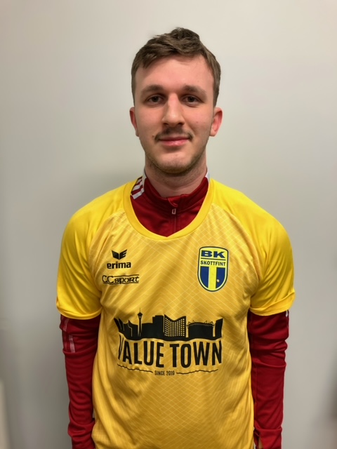 BKSkottfint's tweet photo. 23-åriga försvararen Carl-Johan Vickström med spel senast för Tvärskogs IF samt 21-årige offensive spelaren Albion Shala med spel senast för Råtorps IK är klara för Bra Killar Skottfint.

#brakillar https://t.co/fVVUAfko6m