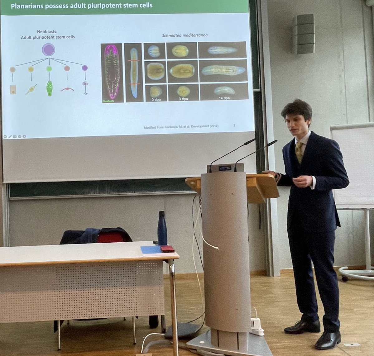 rinklab's tweet photo. Happy to announce the lab's first graduation in Goettingen: Thomas successfully defended his PhD and kindly brought flowers to "Gaenseliesel" on Market Square per the local rite-of-passage custom. Congratulations, Thomas- we're extremely proud of you :) https://t.co/vZJ4tiiyAd
