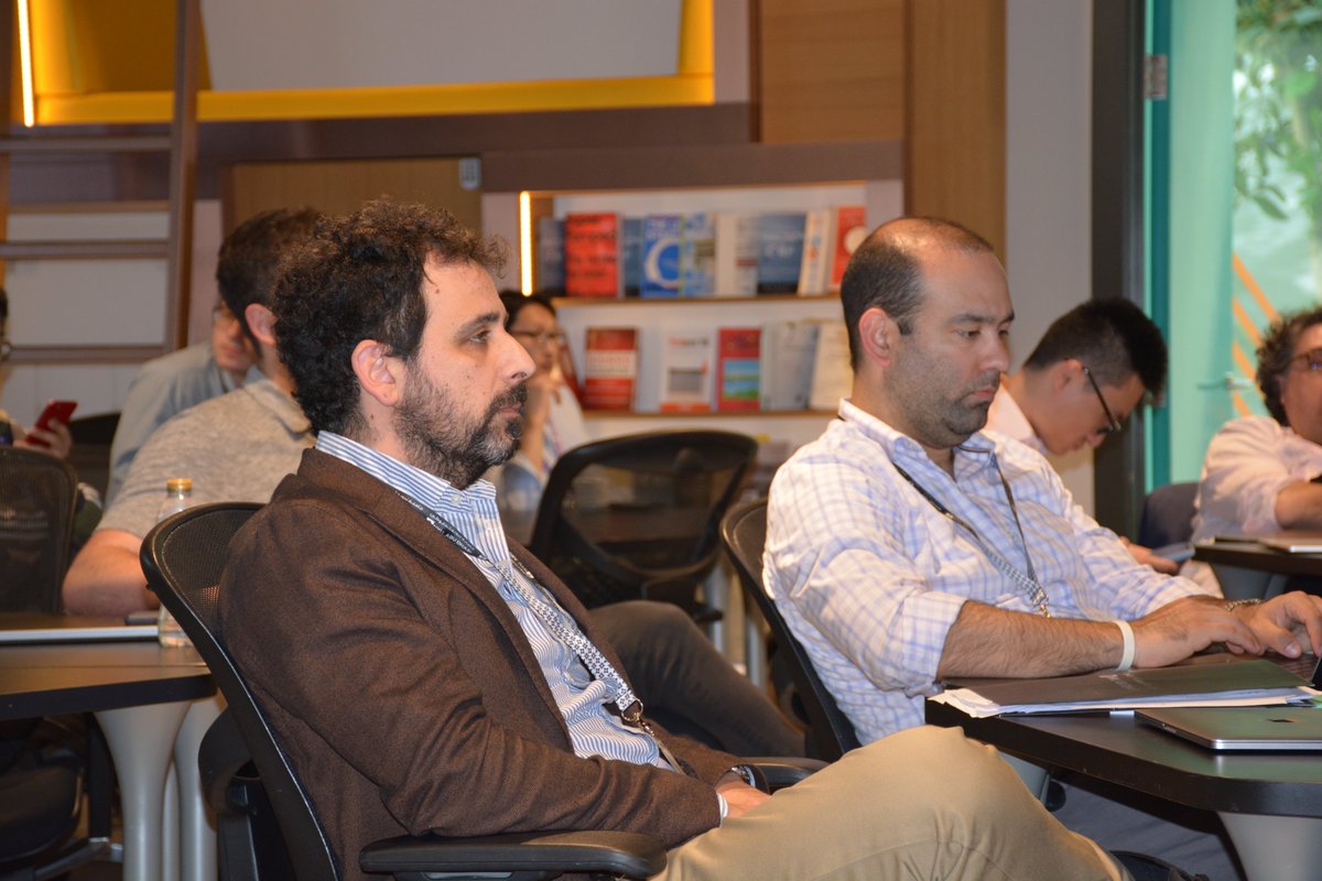 Raul Santaeulalia-Llopis tweet media