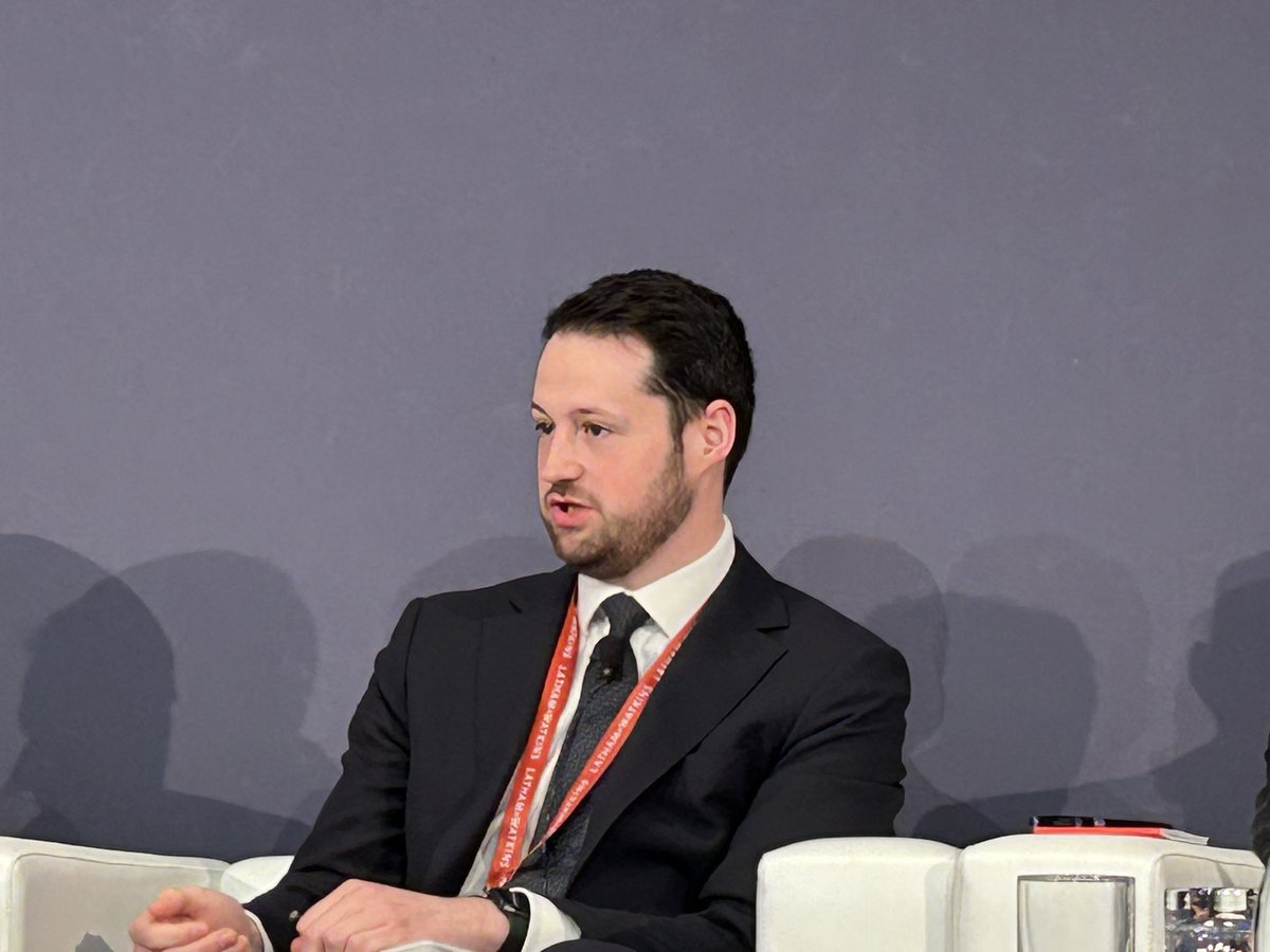 Vladimir Vano tweet media