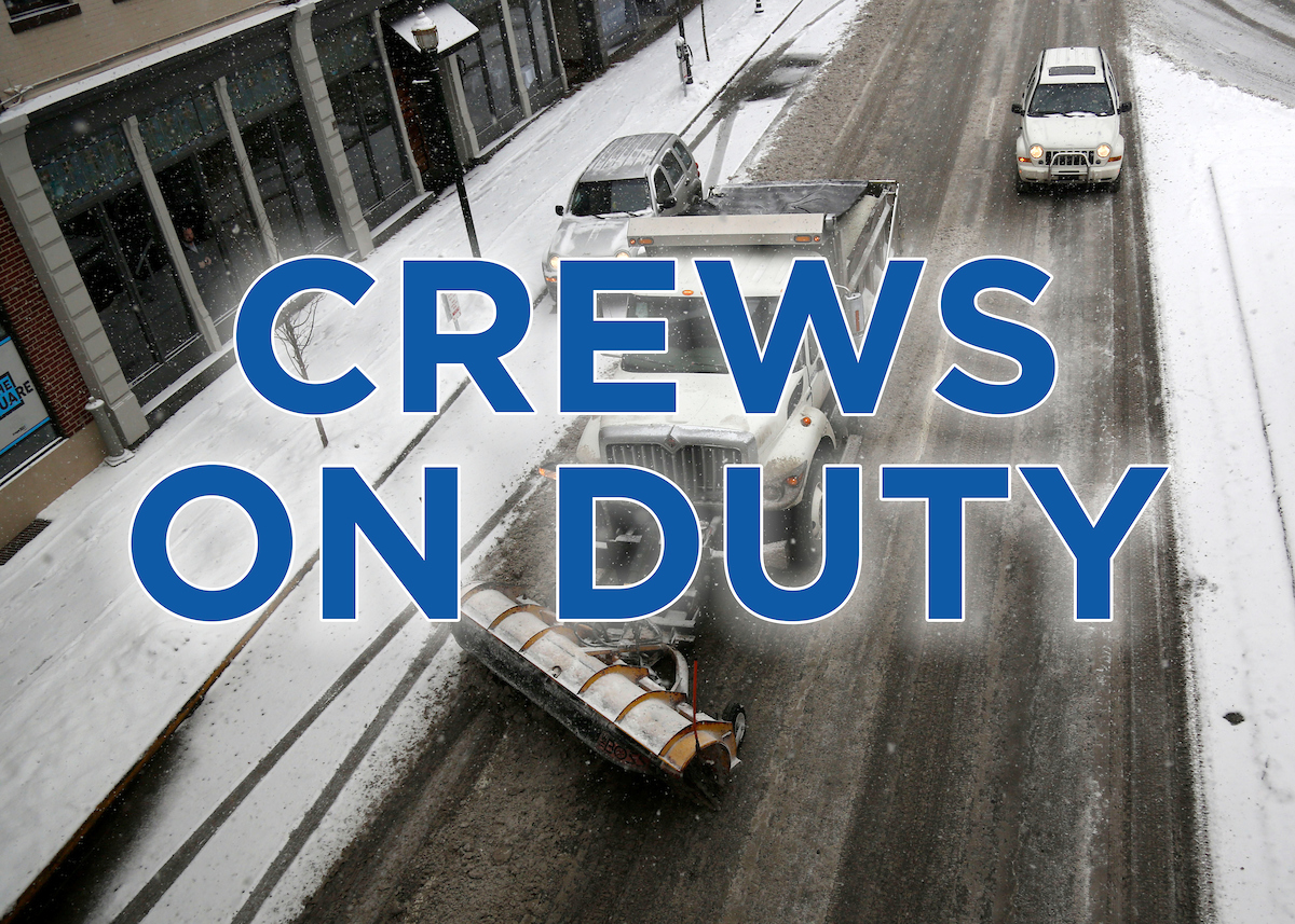LexingtonKyGov's tweet photo. ❄️TUESDAY MORNING UPDATE
Crews continue to treat roads, city employees are on a 2-hour delay, and senior activities are canceled. Learn more at: https://t.co/YfQugGVWui https://t.co/YHNeDKX6SR