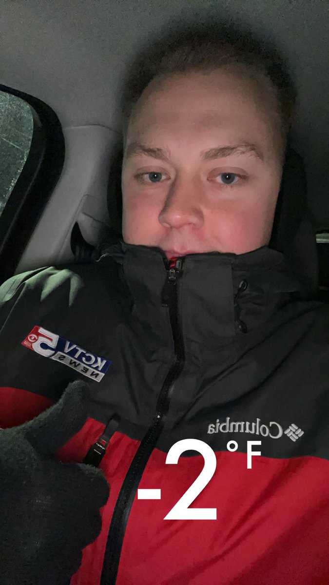 NathanBnewsin's tweet photo. Just stay inside. https://t.co/MZgvAoysJ8