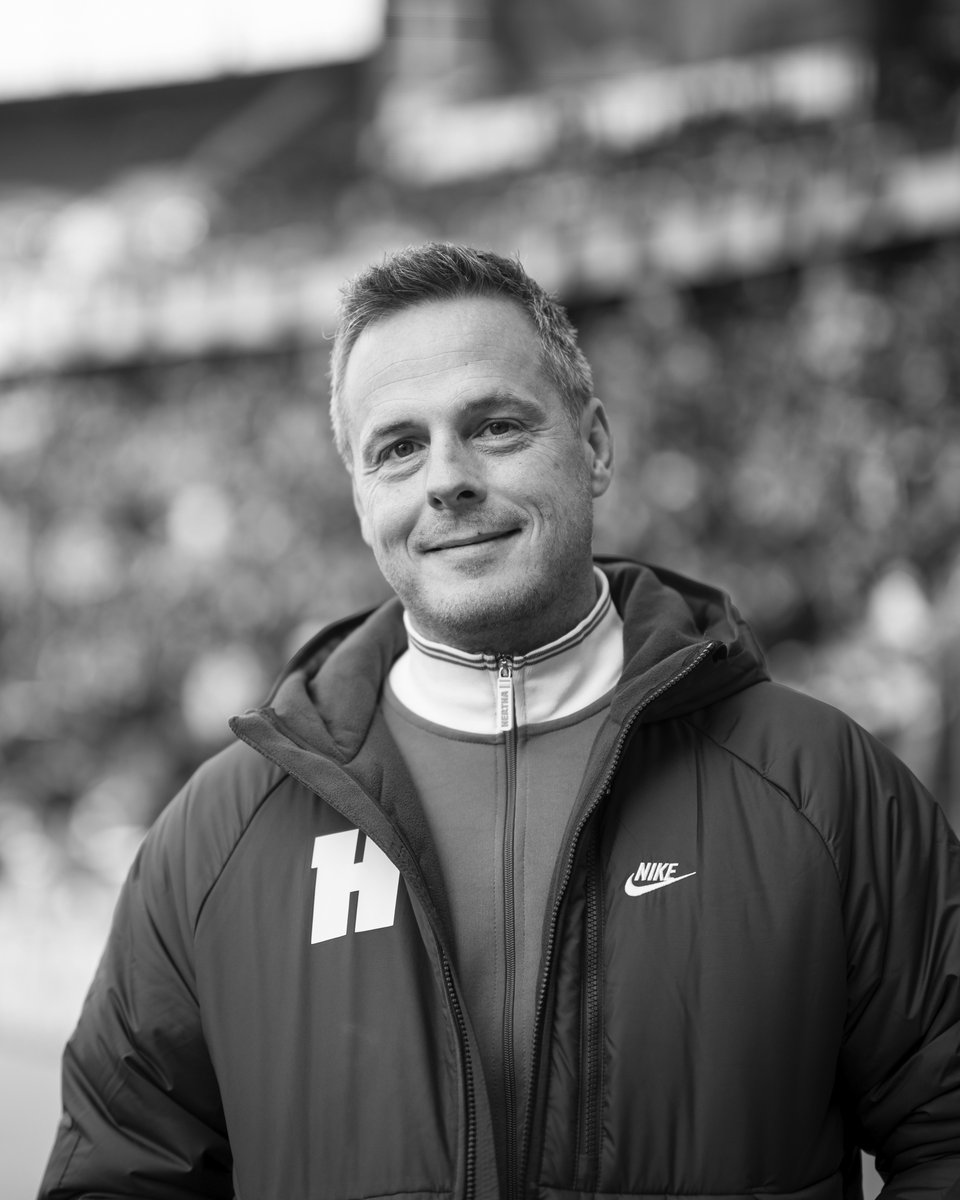HerthaBSC_EN's tweet photo. Hertha BSC are mourning the death of Kay Bernstein.
The club received the terrible news on Tuesday that president Kay Bernstein has passed away unexpectedly aged 43. The whole club, its governing bodies and staff members are shocked and deeply saddened by the news. https://t.co/uI8HGob8z0