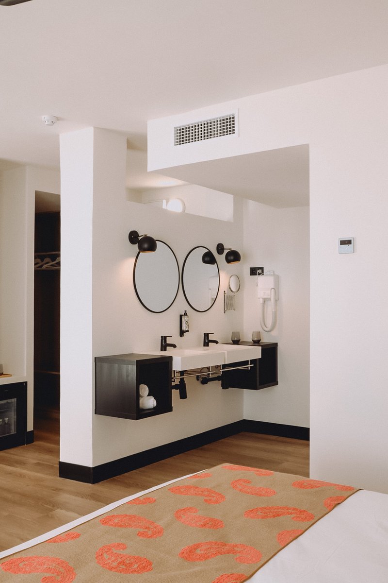 Thinking about a romantic getaway? ❤️❤️

At FAY Hotels, we are confident that our accommodations will be the best choice for an unforgettable stay on the upcoming #ValentinesDay. 

☎️ (+34) 952 40 13 66
📩 reservas@fayhotels.com
💻 fayhotels.com