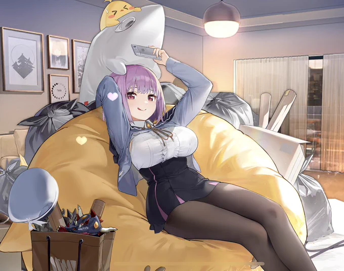 本日のアカネちゃんアズレンの私服も可愛いんです 