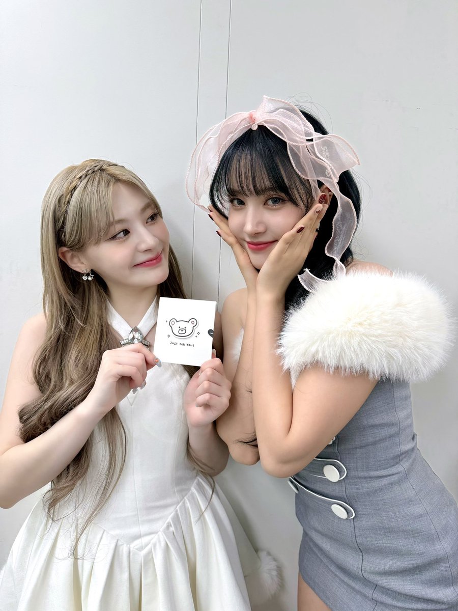 STAYC(스테이씨) tweet media