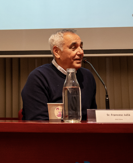 Convivalis's tweet photo. Sempre insistim que per fer realitat el projecte de Convivalis ha calgut la suma de moltes complicitats. Volem destacar la de @kavehome que des del principi hi ha volgut ser. Gràcies, Francesc ! @fjulia8 #cohabiting https://t.co/SZUxcYKC9C