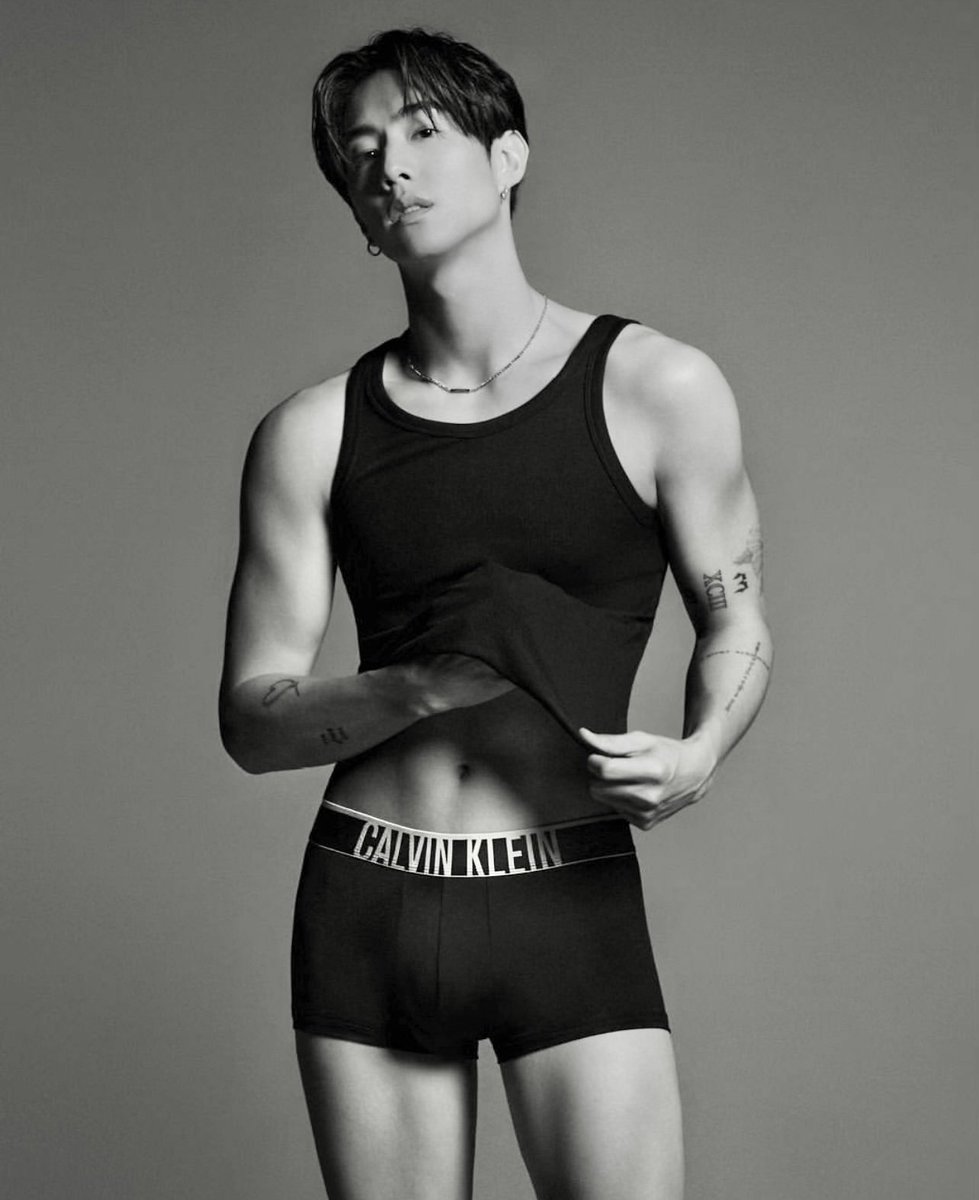 Miss10000island's tweet photo. พี่มาร์ค ทำเปียน้ำแตกอีกแล้ววว💦💦 https://t.co/AuL3eL5zPc