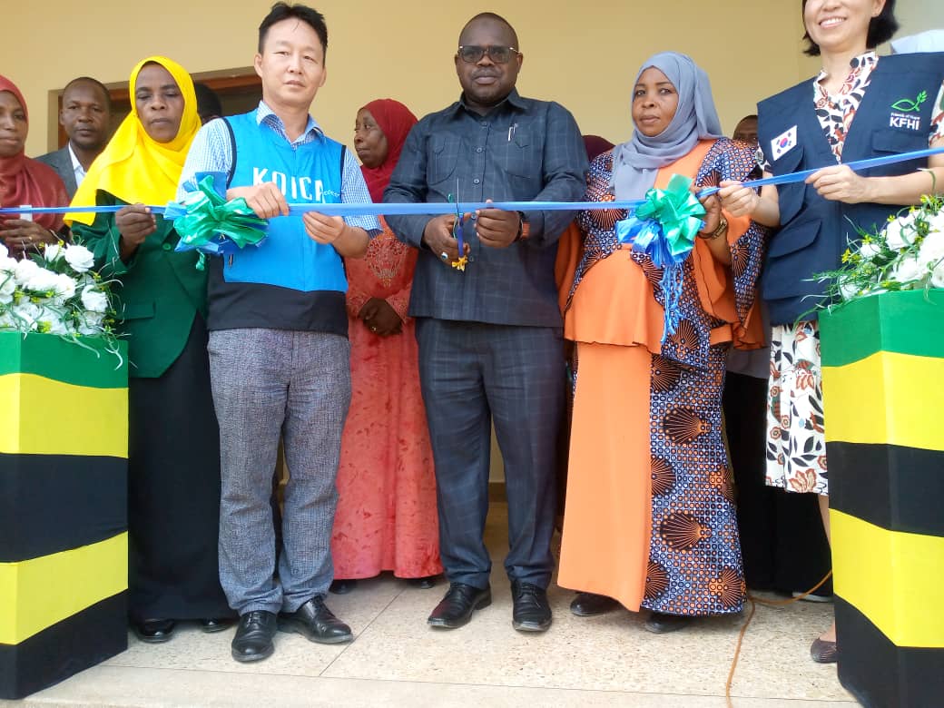 KOICA YAKABIDHI DAHALIA LA WANAWAKESKULI YA TUMBE
SOMA ZAIDI........ pembapress.club/portal/2024/01…