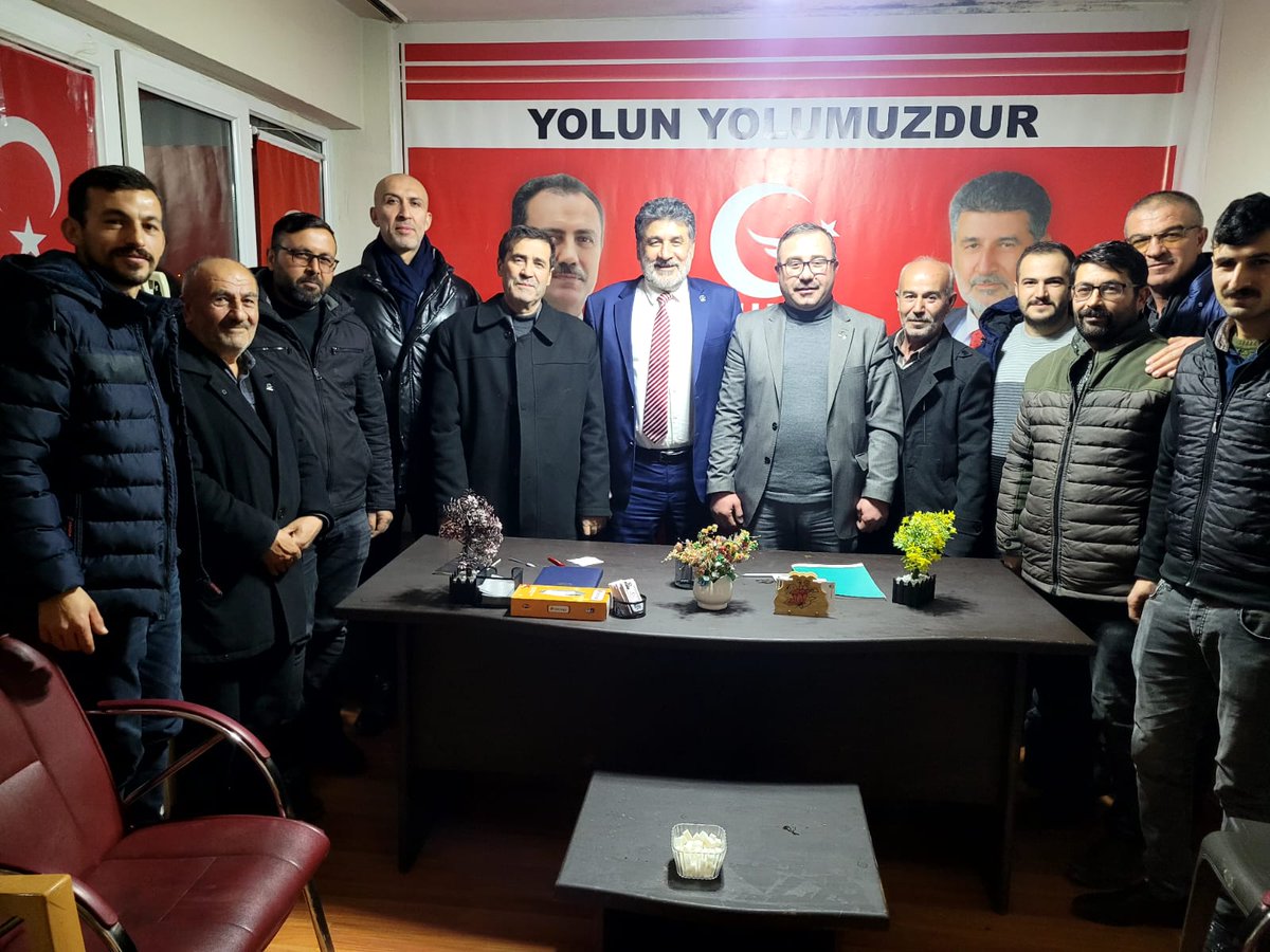 Genel Başkanımız Sn.Remzi Çayır Kayseri Pınarbaşı İlçe Teşkilatımızı ziyaret ederek, seçim çalışmalarını yerinde değerlendirdi.Pınarbaşı ilçesi Belediye Başkan Adayı Servet Kantekin'e çalışmalarında başarılar diledi.