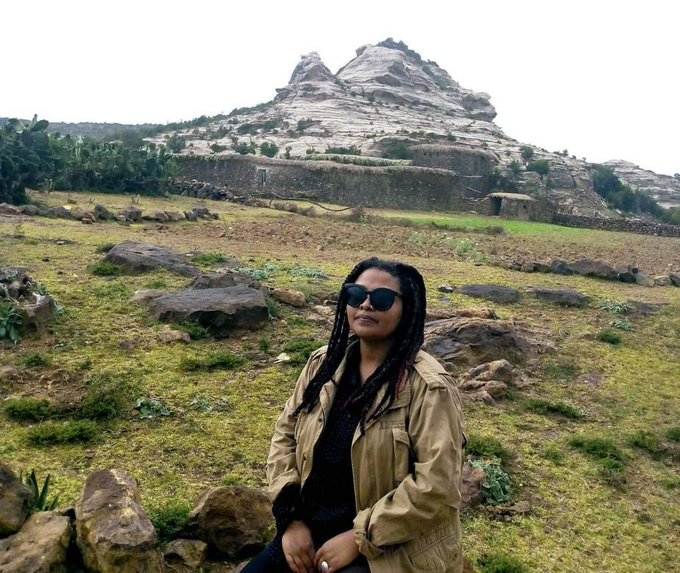 Lwam2324's tweet photo. 🗣Today is #Semhal's birthday. Can't imagine what she is going through: to witness and survive the killing of her best friend, #ZewduHaftu, then to be framed, be deprived due process and jailed for six+ months.
@reda_getachew, @ProfKindeya...#FreeSemhal, end this injustice! https://t.co/3ynBCdhtzc