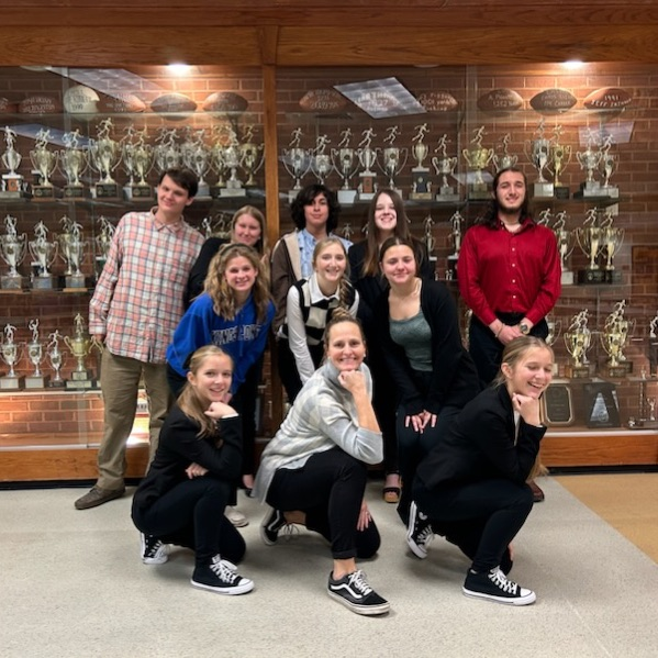 WeAreHickory's tweet photo. Last week, our Forensics Team had their third competition! Our Hawks competed in several categories and had a blast! #forensics #flyfearlessly #hawkyeah https://t.co/ZzB1MBrv7C