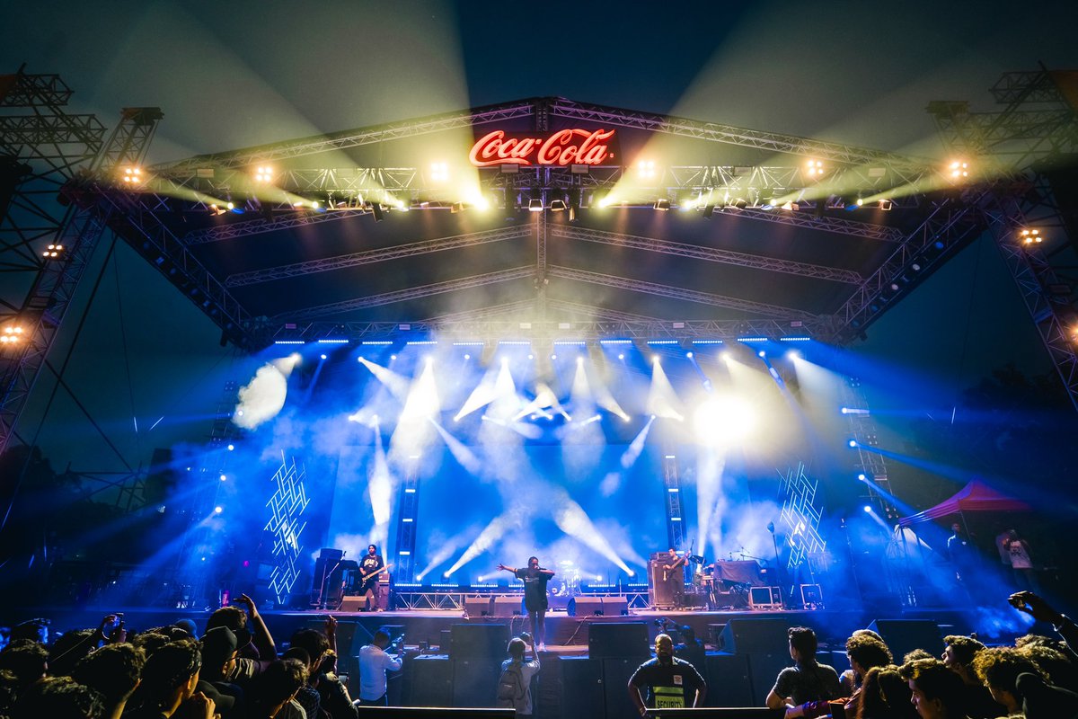 Ground Control tweet media