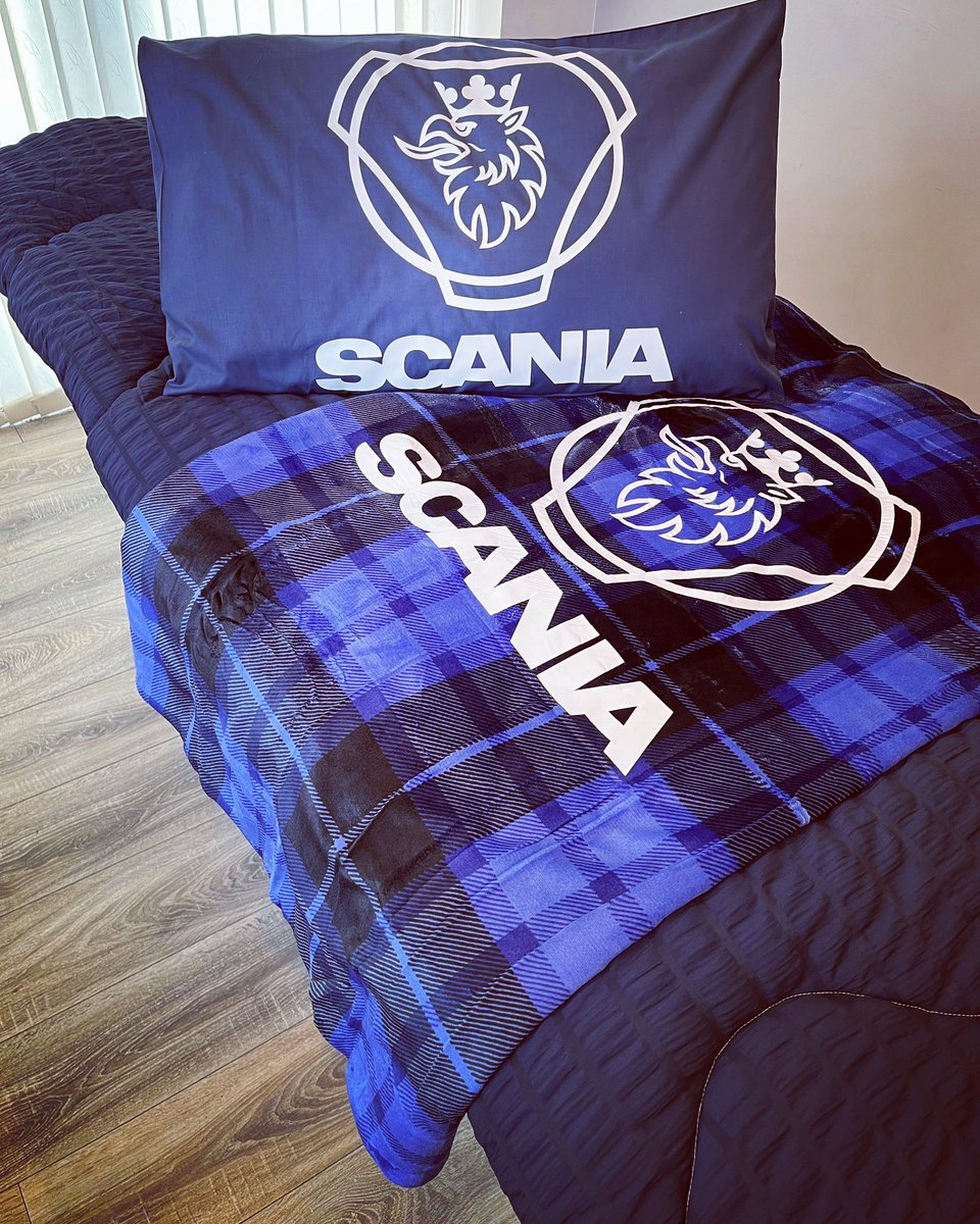 Lorry Living tweet media