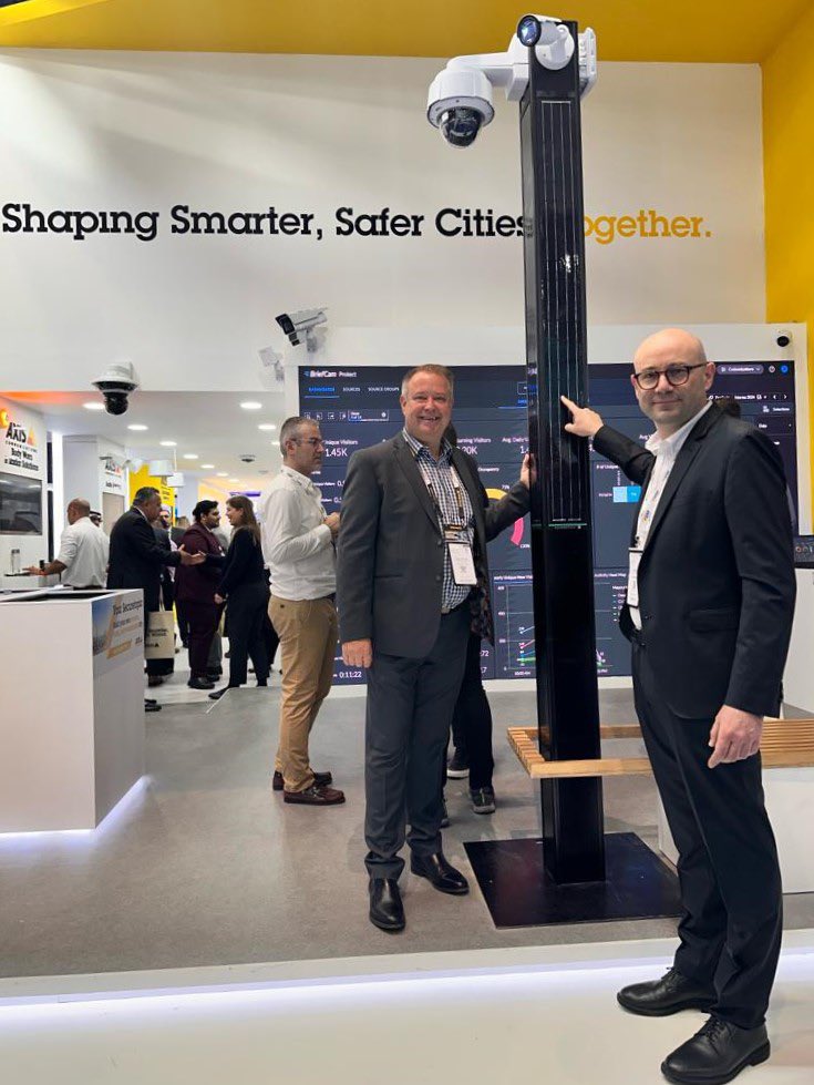 SecurityTimecop's tweet photo. Sustainability meets security @IntersecExpo Dubai @AxisIPVideo stand (S1-H11) w/ Karl Spiller showcasing PowerStack solar poles off-grid, deploying our multidirectional cameras even without power or network.
#25YearsOfIntersec #intersecexpo #intersec #intersecdubai #intersec2024 https://t.co/SAV5yfSS2J