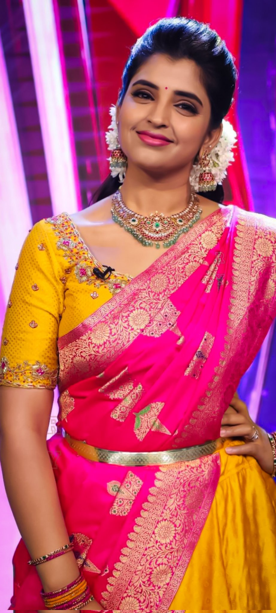 GD9mpb0bwAAFgI1?format=jpg&name=large