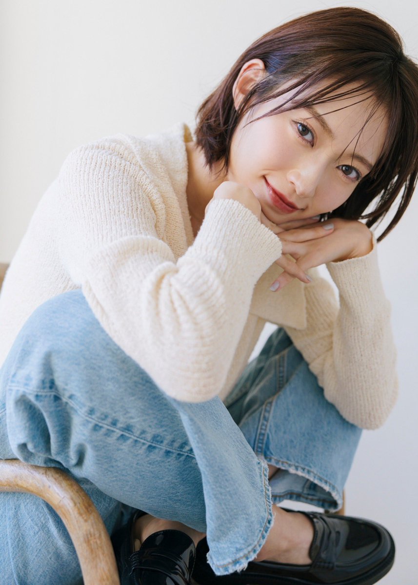 maho_yamaguchi's tweet photo. アプリリリースイベント決定しました!!🫶🏻

日時：2024年2月4日（日）

久しぶりに直接お会いできるイベントなので今からわくわくです。

イベント終了後には自分の大好きな香水をお１人ずつお付けさせていただいてお見送りします🫧

撮影もあるのでスマホだけでなくカメラでも📸

申し込み〆切は21日までですのでお早めに！
https://t.co/cJUDYUHKF5