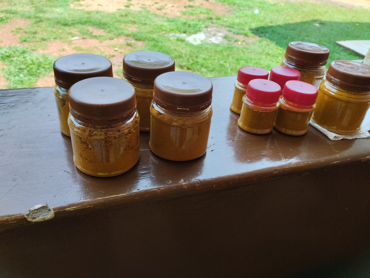 KiapiKFreddie76's tweet image. Today our children #Kiapi family #MbaleCity have been packing #Turmeric powder a project they started in 2020 during the 1st #COVID19 lockdown. @GODFREY_Kutesa @wekesa_amos @PSF_Uganda @Mglsd_UG @moes_ug 
#SkillingUG
#RethinkParentingUG
#BuildingAGenerationUG