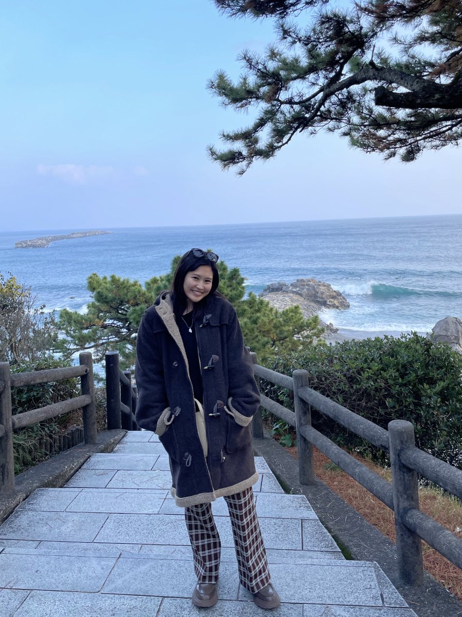 _reikaoozeki's tweet photo. 大関れいかさんこの世に爆誕して27年が経ちました‼️‼️‼️
俺、ハピバ‼️‼️実感なさすぎ‼️‼️‼️
知らぬ間に27歳かよ‼️‼️‼️
見てくれてるみんないつもありがとう🫶🏻🫶🏻🫶🏻 https://t.co/0Z8rXQnFtX