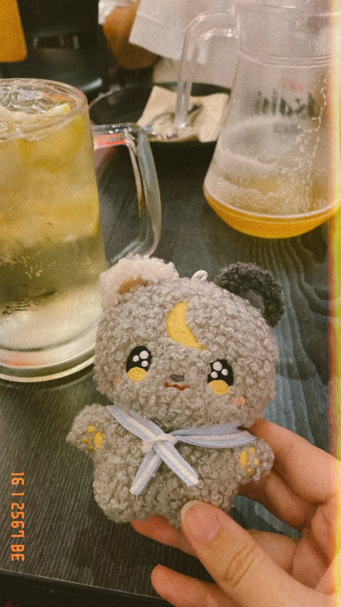 aFakeRedMarch's tweet photo. Lets get drunk🍻 #gg_ppxia https://t.co/ZnQkCpqx60