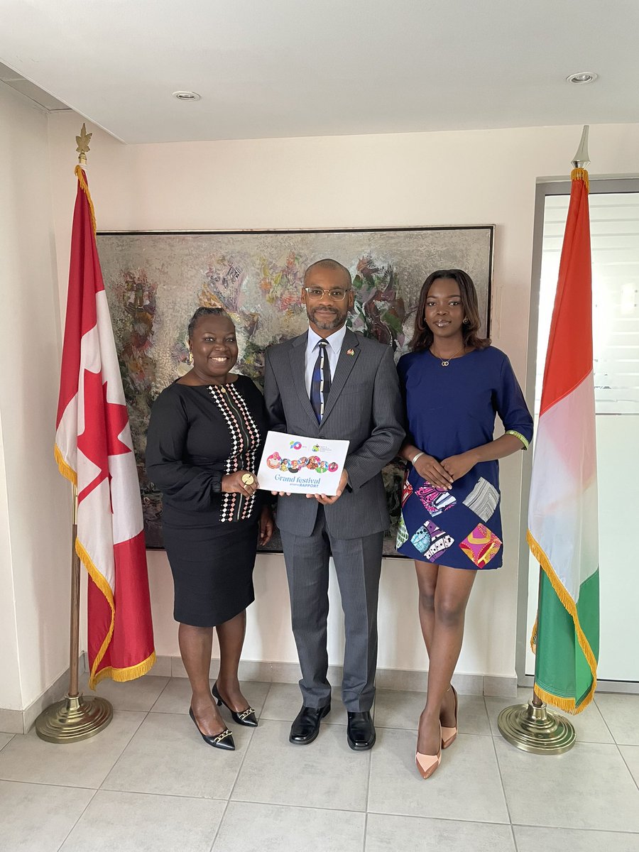 AndersonBlanc2's tweet photo. Heureux de recevoir le rapport du Forum de l’Emploi &amp; de l’Entreprenariat Féminin FEEF 2023 de la Commissaire Générale du @feefci #AutonomisationFemmes
#Inclusion #CIV225
Pleased to receive the report of the FEEF 2023 from the General Commissioner of @feefci #WomenEmpowerment https://t.co/NdKEkP0KTA