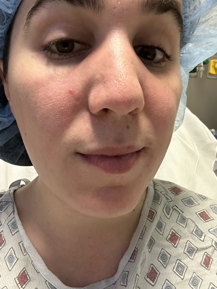 Meesh Hell tweet media