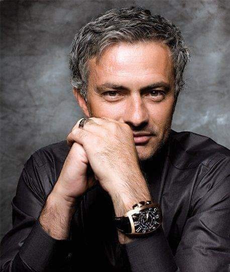 SabinoScianati1's tweet photo. Ti si vuole bene Mister
#JoseMourinho 🖤💙 https://t.co/fwmJUrvuKZ