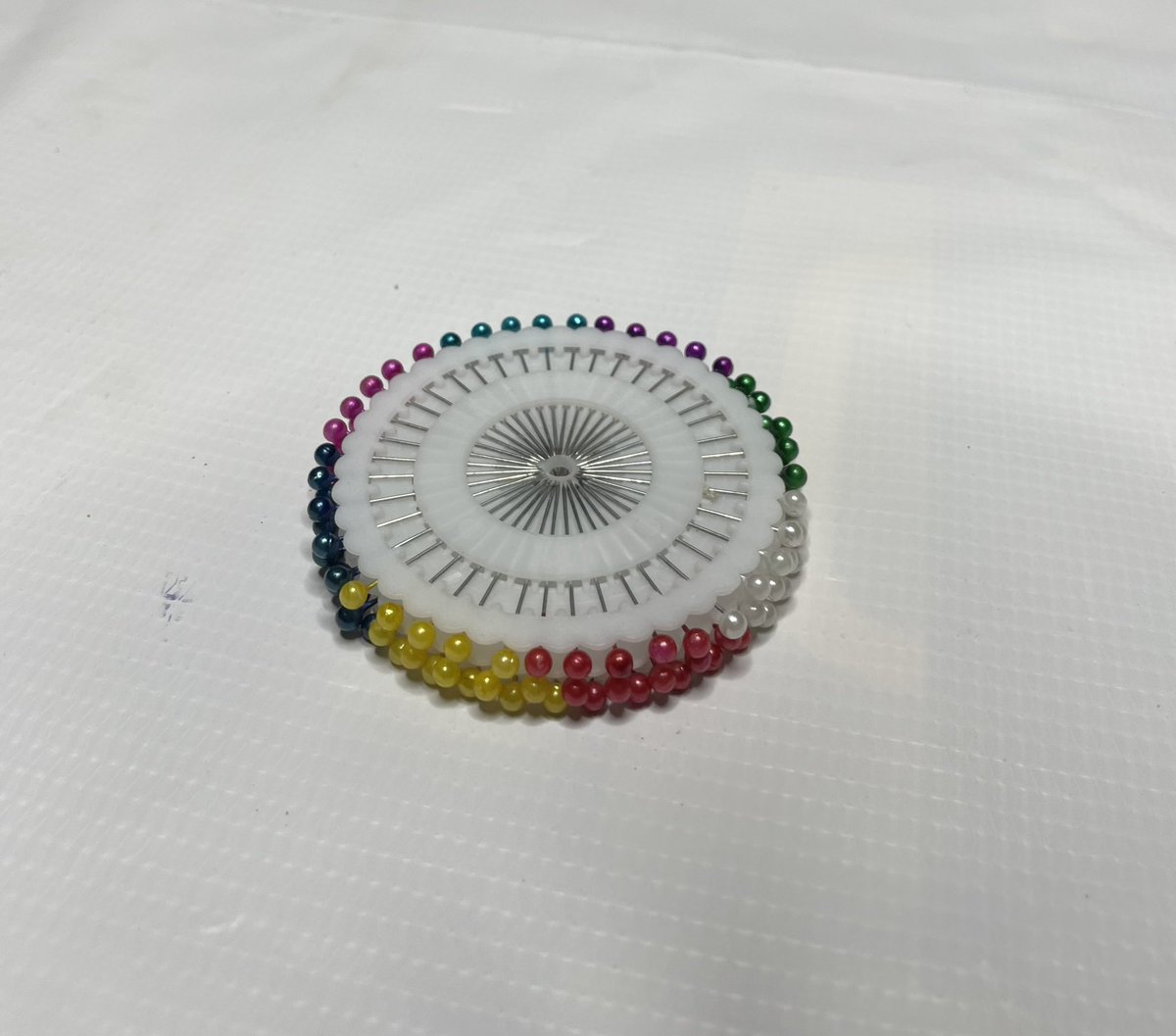 Hijabify_ng's tweet photo. PINSSSS
Frame 1: N250 for 1 piece. N1700 for a pack of 8 
Frame 2: N700 for 1 piece. N2000 for 3 pieces. 
Frame 3: N1000 for 1 piece. 
Frame 4: N300 for 1 pack.  

Send a dm to order or click the link in bio to connect with us on WhatsApp. 

#Hijabify #Hijabfashion https://t.co/6kfwR76qC7