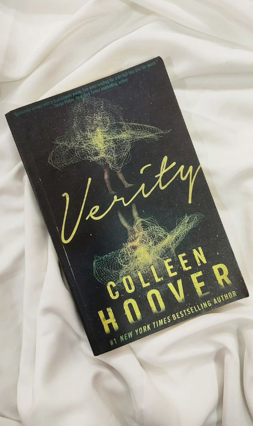 WilliamPearce90's tweet photo. This book will have you on the edge of your seat! Come discover one of Colleen Hoover’s best selling books!

#Authors #writerslift #writerscommunity #verity #collenhoover https://t.co/lG7wA0y0fM