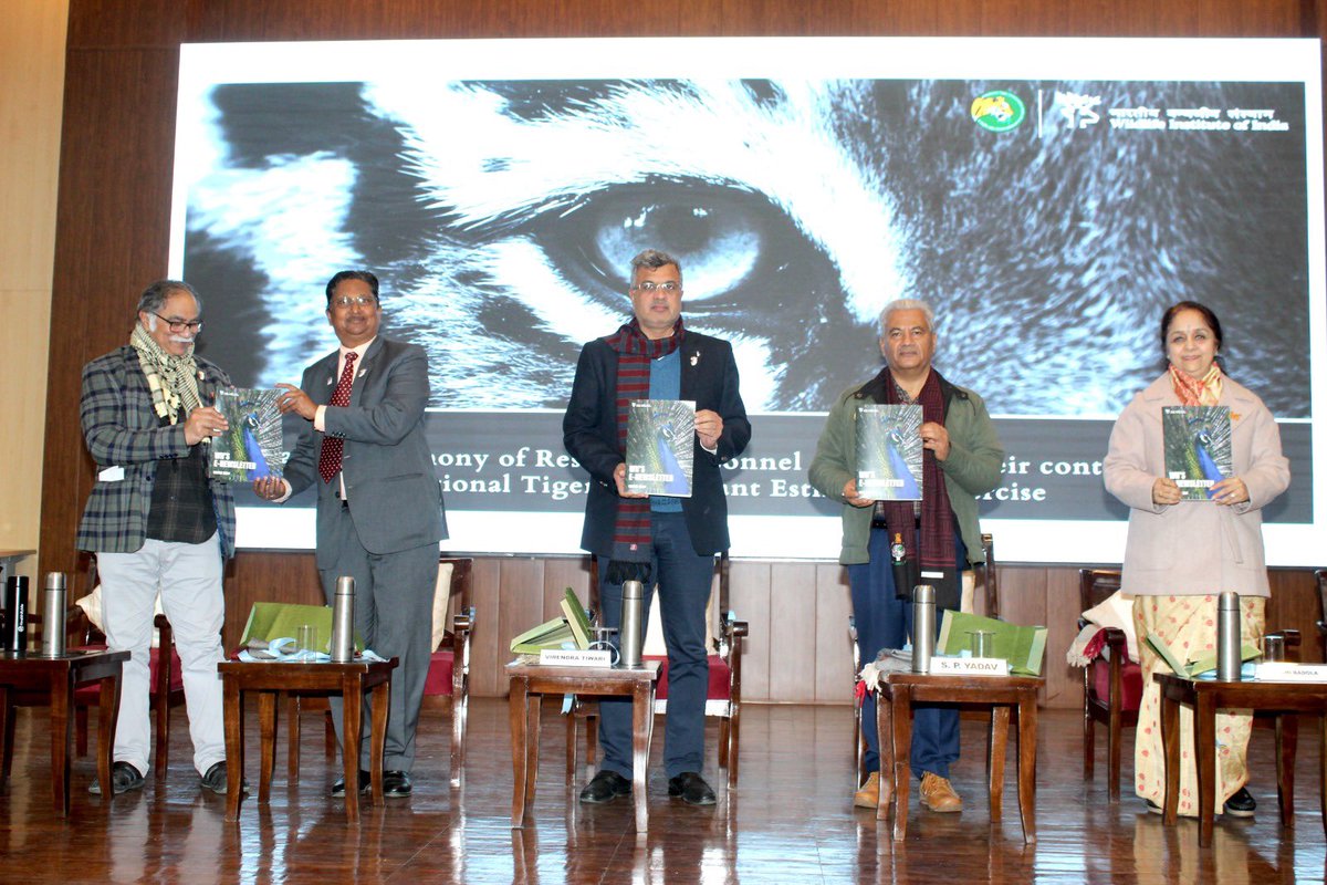 wii_india's tweet image. Exciting release of Winter edition @Wii_india newsletter by Dr. SP Yadav, ADG (PT&amp;amp;PE), MS-NTCA @spyadavifs. Featuring activities from WII and @moefcc, the issue delves into articles on India&apos;s endangered species, offering valuable natural history and ecological perspectives.…