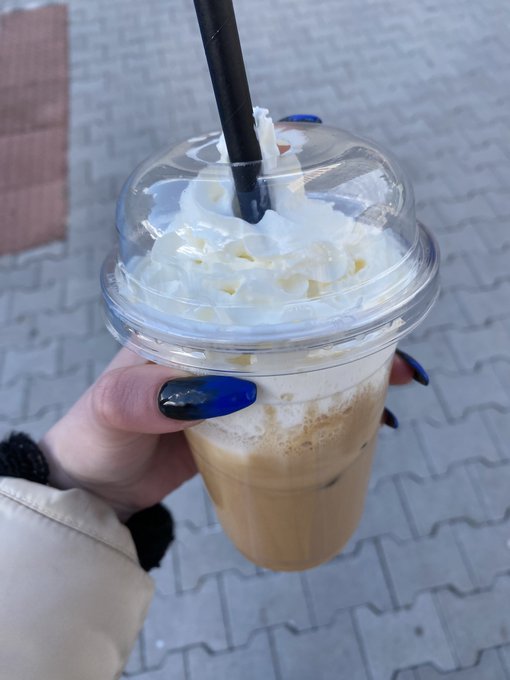 Nails done and got my fav cofi as a treat, life is good again 🥺 https://t.co/bZp6l1m45P<a href="/tag/throne"class="tags"><span>#throne</span></a><a href="/tag/wishlist"class="tags"><span>#wishlist</span></a>