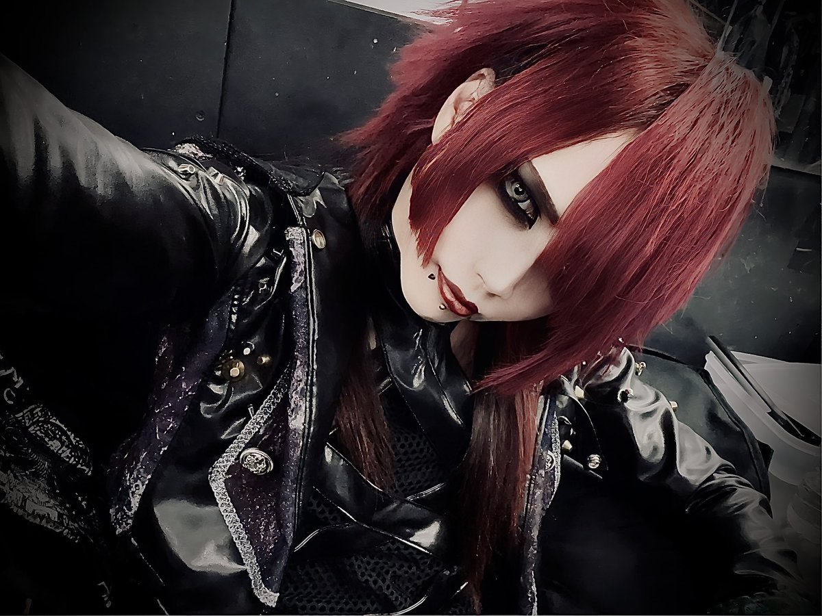 sana_tksg's tweet photo. 1.16
渋谷Rex
Thank   you

EVEの声が凄く刺さって。
かなり気持ちかったわ。

もっともっとでかくしていこうね。
今日はEVEが優勝でした。
ありがとう。

久しぶりにてんちゃんと🫶 https://t.co/0VaqHJz7XZ