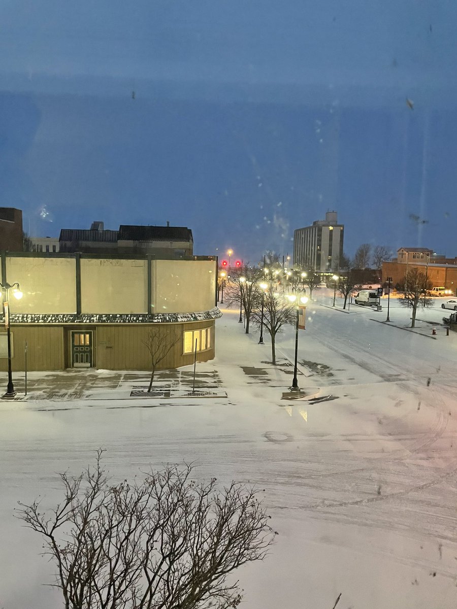 rhondajsp's tweet photo. Not a ton of snow , but it’s frigid out there !! And it’s officially a snow day !! Nothing better -even when you’re a 52 year old !! 
#snowday
#itscoldout https://t.co/r1OQ76UOVm