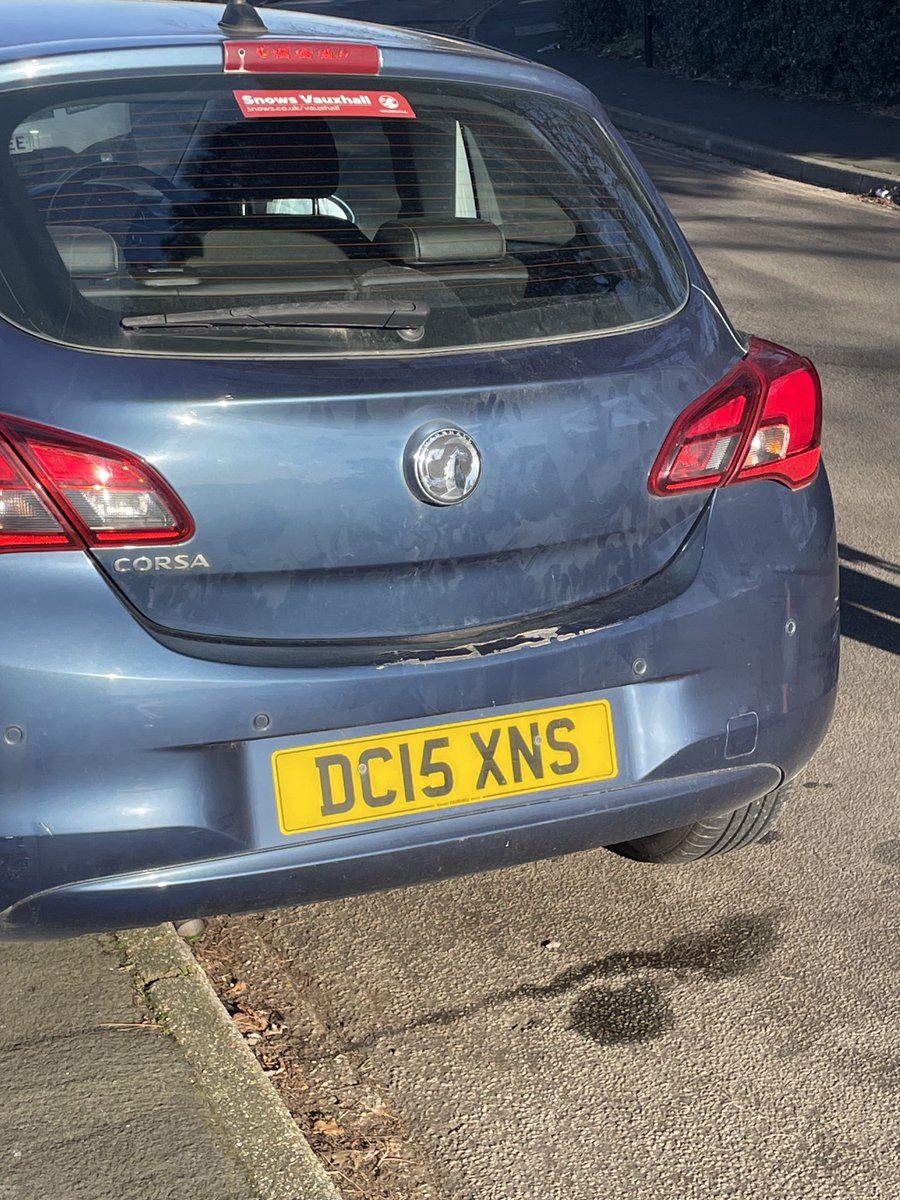 locobeachboy's tweet photo. ⁦@SouthamptonCC⁩ been parked here all morning. Road opposite Sholing train station. No room for a single person to pass let alone partially sighted, wheelchair and pram users ! https://t.co/lChJb5dH2t