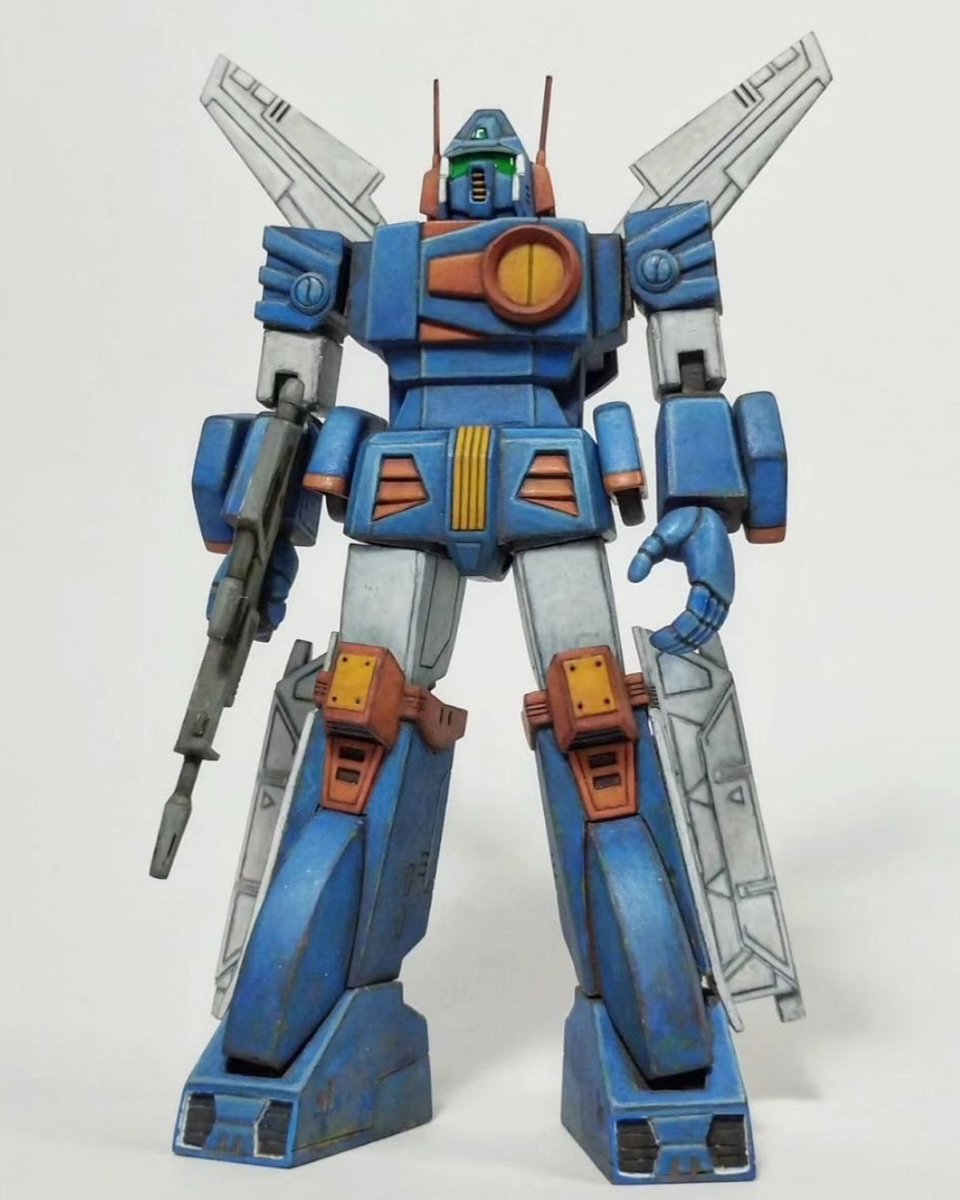 ナベロー tweet media