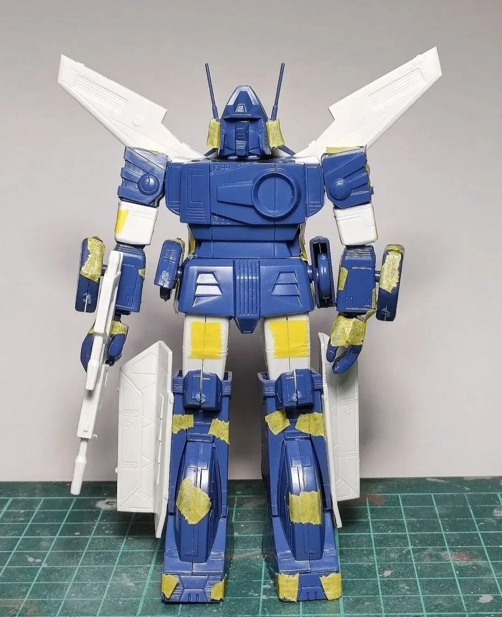 ナベロー tweet media