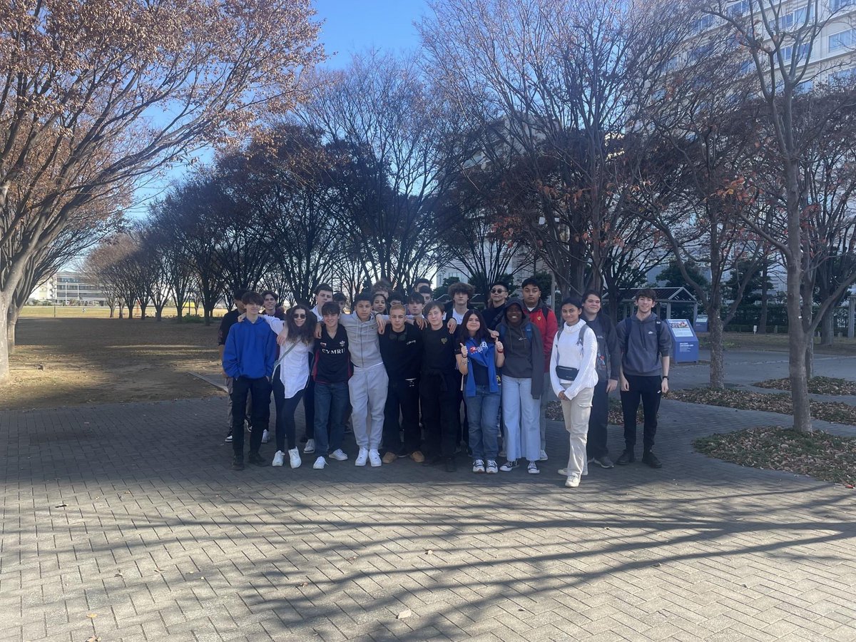 Recently the Computer Science department took 30 GCSE and A Level students to Tokyo, Japan.

Over the course of 6 days, our pupils immersed themselves in a new culture and gained valuable knowledge about life in Japan.