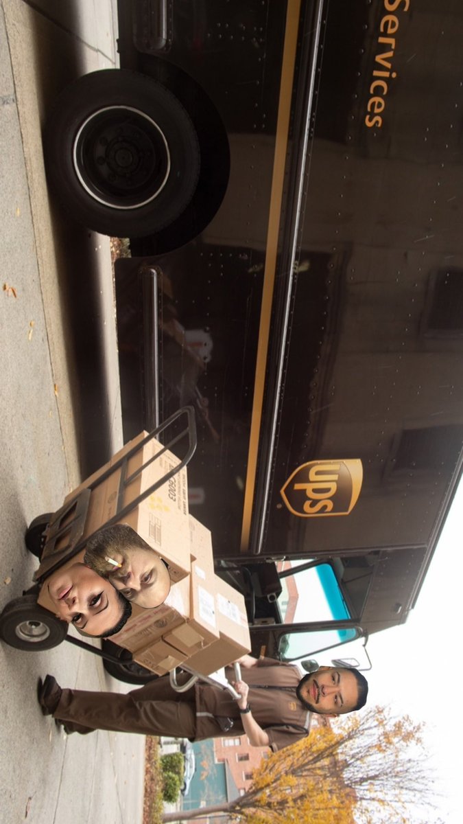 SaintanicTheGod's tweet photo. Next time beef travels this will be the way 
#groundshipping #Allow2-3daysforprocessing #NoSignatureRequired #parcel https://t.co/EtZkXrE7ii