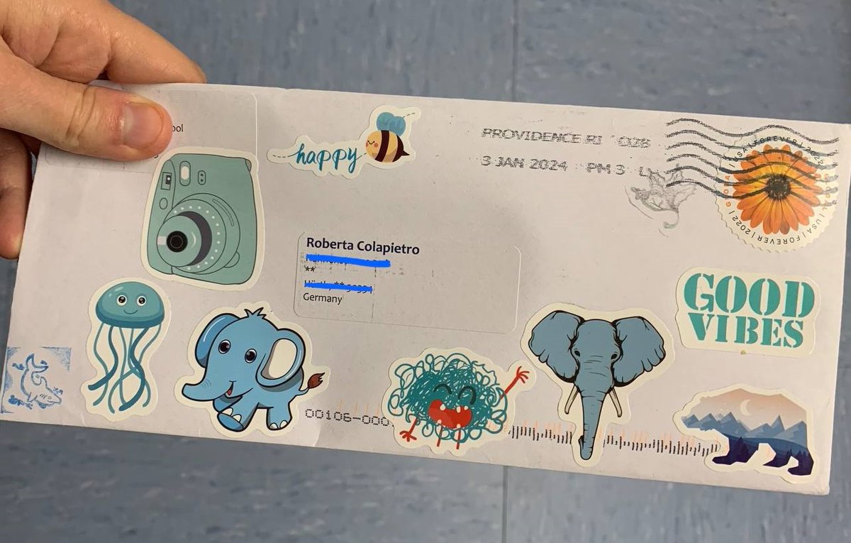 Just got my 2nd letter from my penpal through the Letters to a Pre-Scientist program (<a href="/LettersPreSci/">Letters to a Pre-Scientist</a>). Look at her questions! 🤩 Totally blown away by how curious these kids can be #STEMPenPals #STEMforAll