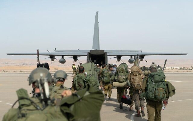 KEMASKINI

IDF dilaporkan menghantar sepasukan Anggotanya menyusup masuk malam tadi untuk membersihkan periuk api yang dipasang Hizbullah dari Perkampungan Aita Al Shaab lapor Al Jazeera

Jika ia terjadi ia buat kali pertama sejak Perang Hizbullah Israel 2006 Tentera Israel