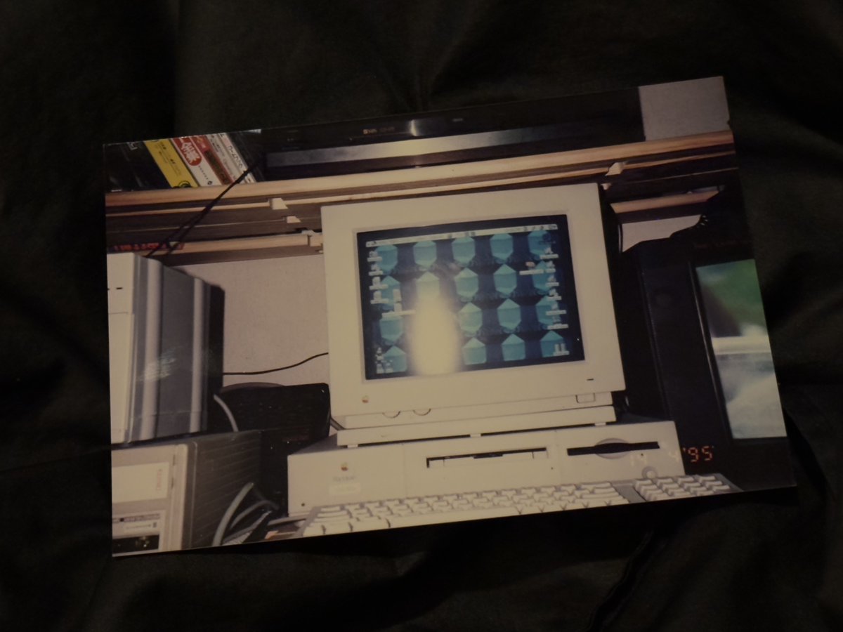 HiderSeeker's tweet photo. 初めて買ったMacの写真出てきた。
なつかしー。約30年前w  660AV
PerformerでDTM始めた頃。
#Apple #Macintosh #MyFirstApple https://t.co/JGY9VEugQM