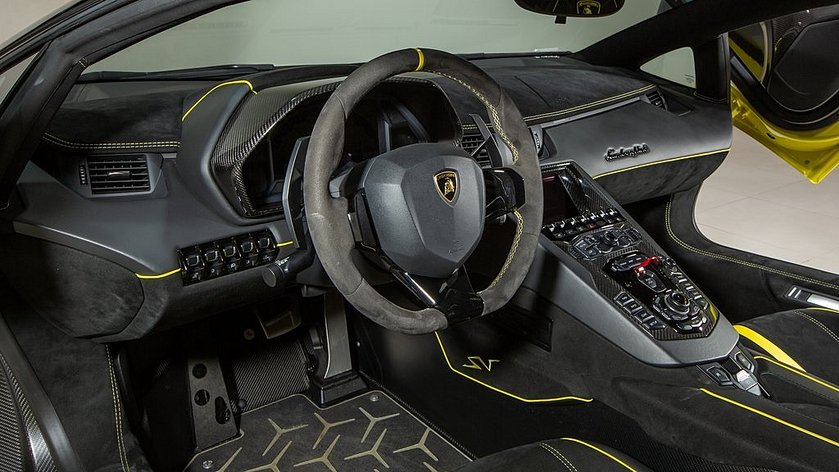ExoticCarList's tweet photo. 2017 Lamborghini Aventador LP750-4 SuperVeloce https://t.co/UI60ROfbJq