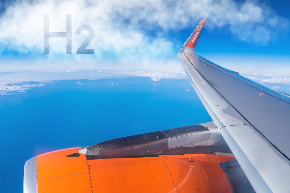 hydrogenfuelnew's tweet photo. Pump testing has begun for future hydrogen-powered aircraft propulsion systems.
British...READ More #UKhydrogenaviation #H2aviationtechnology #EasyJet #liquidhydrogenfuel #RollsRoyce #hydrogencombustionengine #easyJethydrogen

https://t.co/U6WmIjGoV4 https://t.co/sNqx0LqIdB