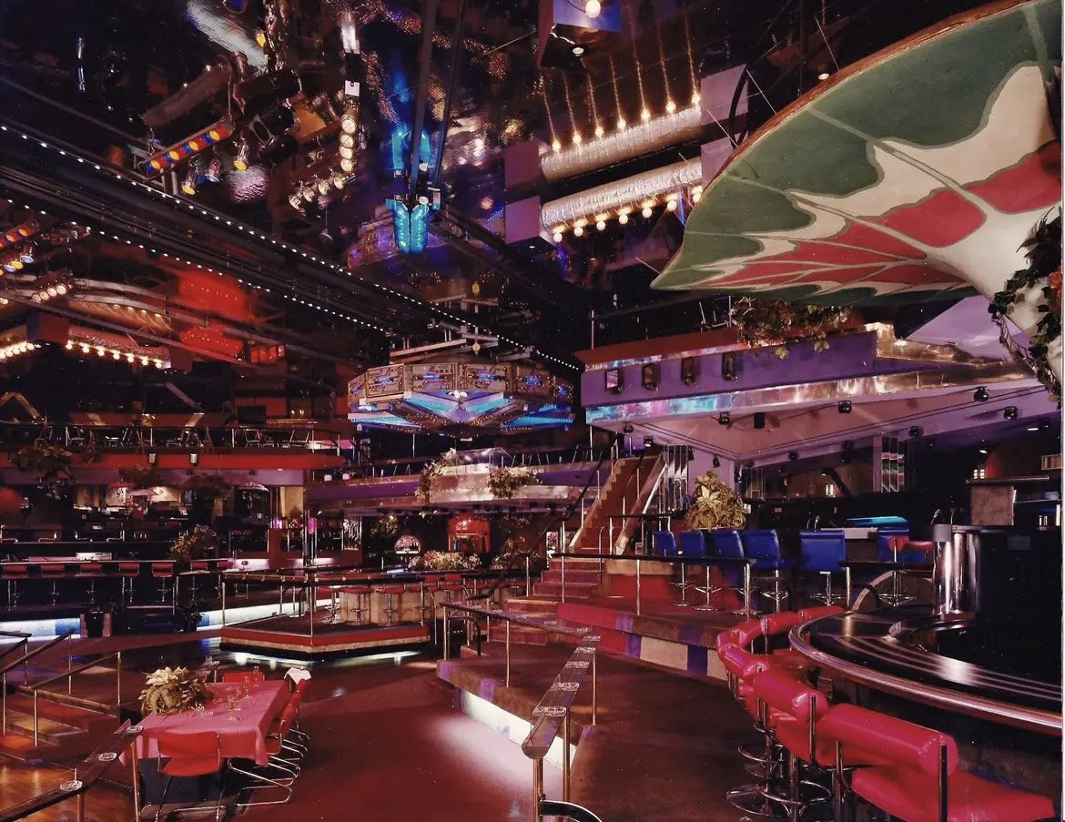 RootsDelco's tweet photo. Throwback Thursday Delco Style - today we take you back to Glen Mills area for the one and only Pulsations Night Club.  Opened in 1983 &amp; closed in ‘95.  Jon Taffer stated, “It was the greatest nightclub ever built….” Jon Taffer from Bar Rescue was the owner of Pulsations. #Delco https://t.co/bdRxzjwOFL