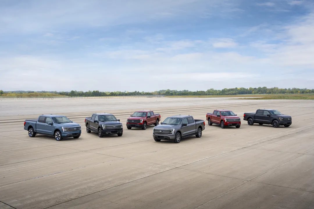 🚨Big news for Ford $F F-150 Lightning fans! Prices for the electric pickups have both risen and fallen, with up to $10k added to entry-level trims and up to $7k taken off top-of-the-line models. #FordF150Lightning #EV