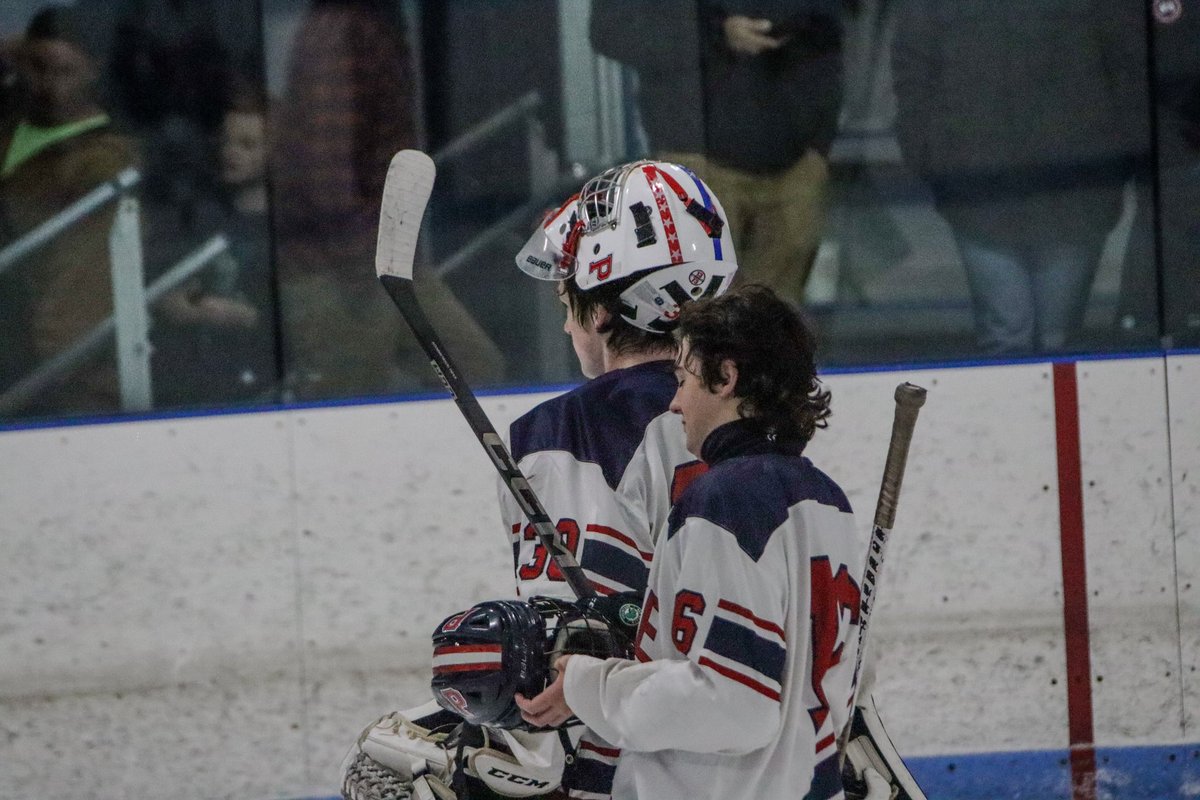 flicsbystone's tweet photo. Big win for the boys over Duxbury last night 

https://t.co/fJlti6JYLj
@PemSch_news @Pembhockey @PHS_Titans https://t.co/jzxwEq6NOv