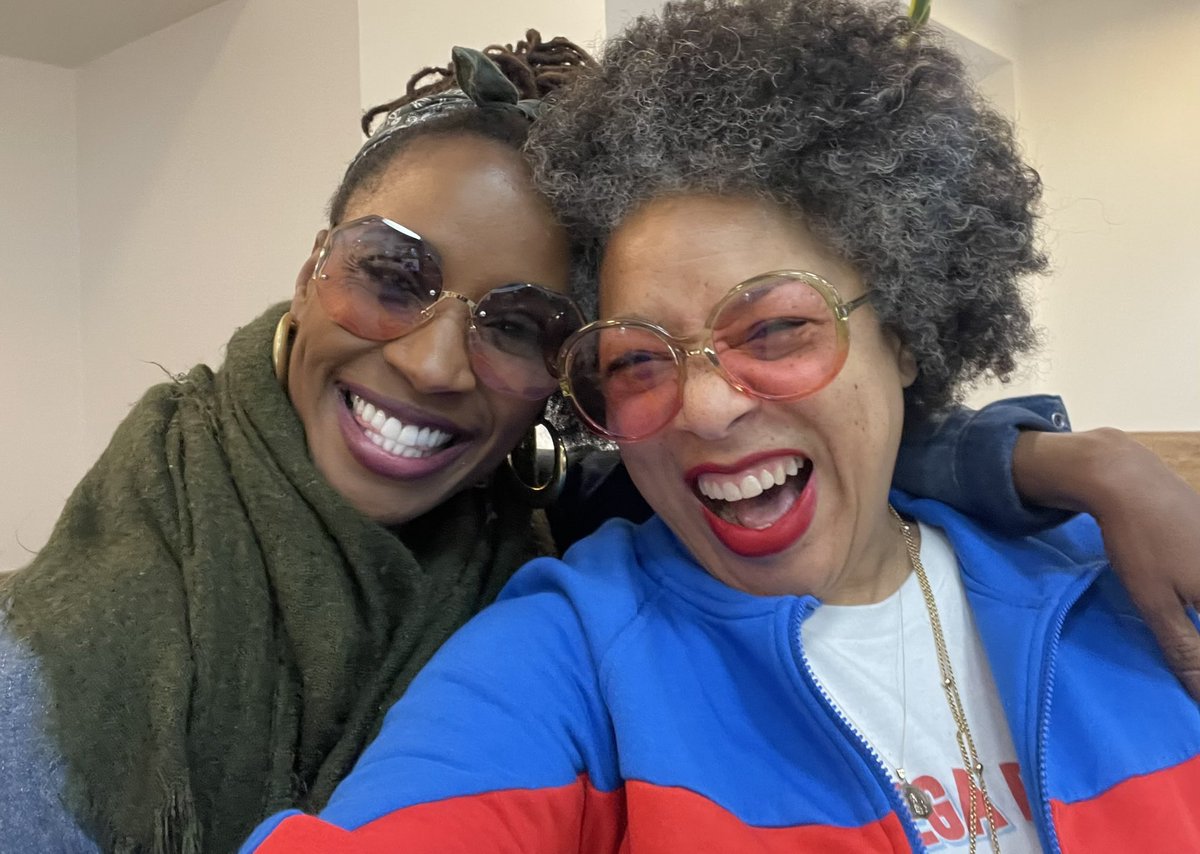 DeMane Davis (@demanedavis) on Twitter photo Had lunch with a Shining Star yesterday! New #NBCFound next Tuesday 1/9 starring #ShanolaHampton! Cannot wait to #LiveTweet with you, Fam! Happy New Year! XO <a href="/nbc/">NBC Entertainment</a> <a href="/warnerbrostv/">Warner Bros. TV</a> #FoundNBC Had lunch with a Shining Star yesterday! New #NBCFound next Tuesday 1/9 starring #ShanolaHampton! Cannot wait to #LiveTweet with you, Fam! Happy New Year! XO <a href="/nbc/">NBC Entertainment</a> <a href="/warnerbrostv/">Warner Bros. TV</a> #FoundNBC